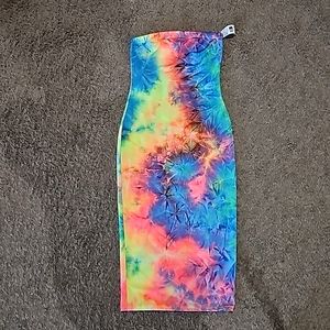 Never worn, too small